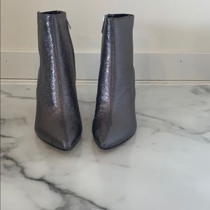 Sam Edelman Hilty Pewter crinkle leather